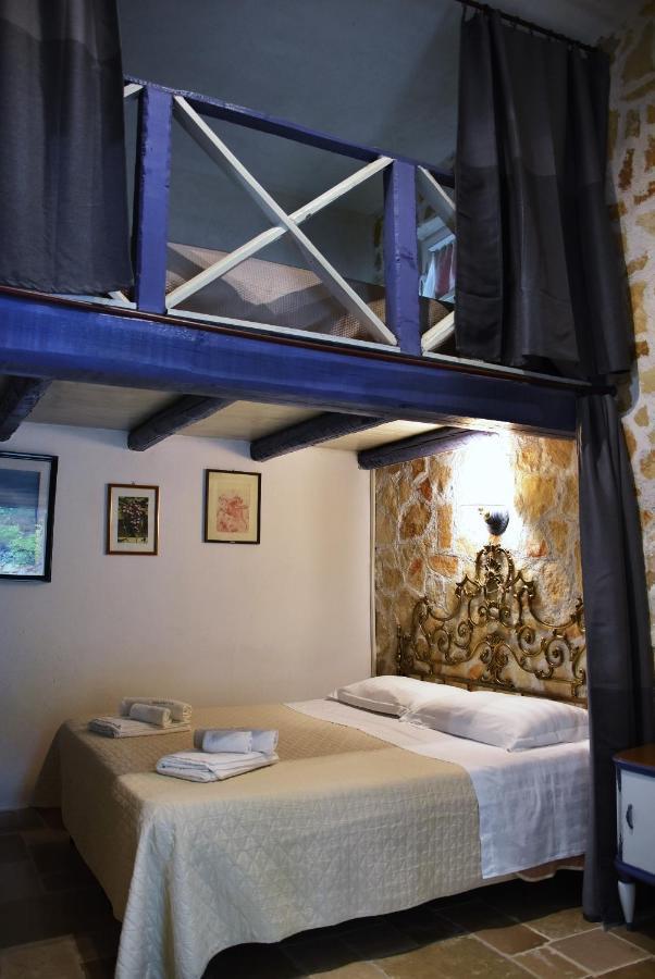 Agritrulli ξενώνας Ostuni Εξωτερικό φωτογραφία
