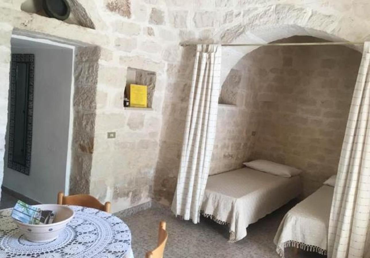 Agritrulli ξενώνας Ostuni Εξωτερικό φωτογραφία